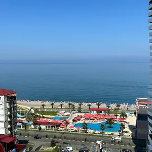 Black Sea Апартаменты Батуми